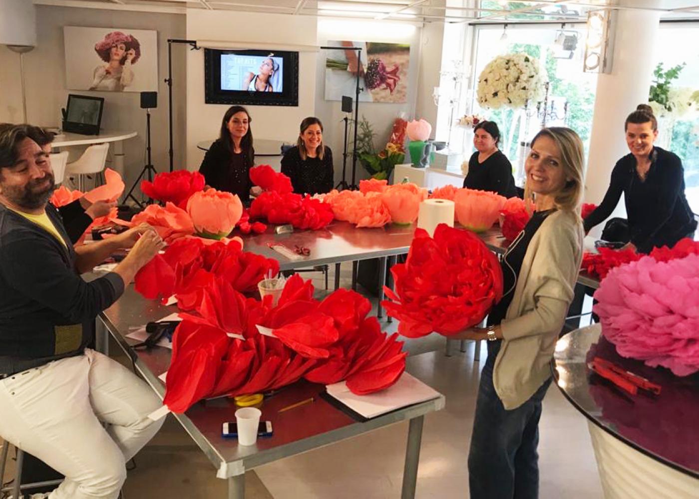 Corso Giant Paper Flower